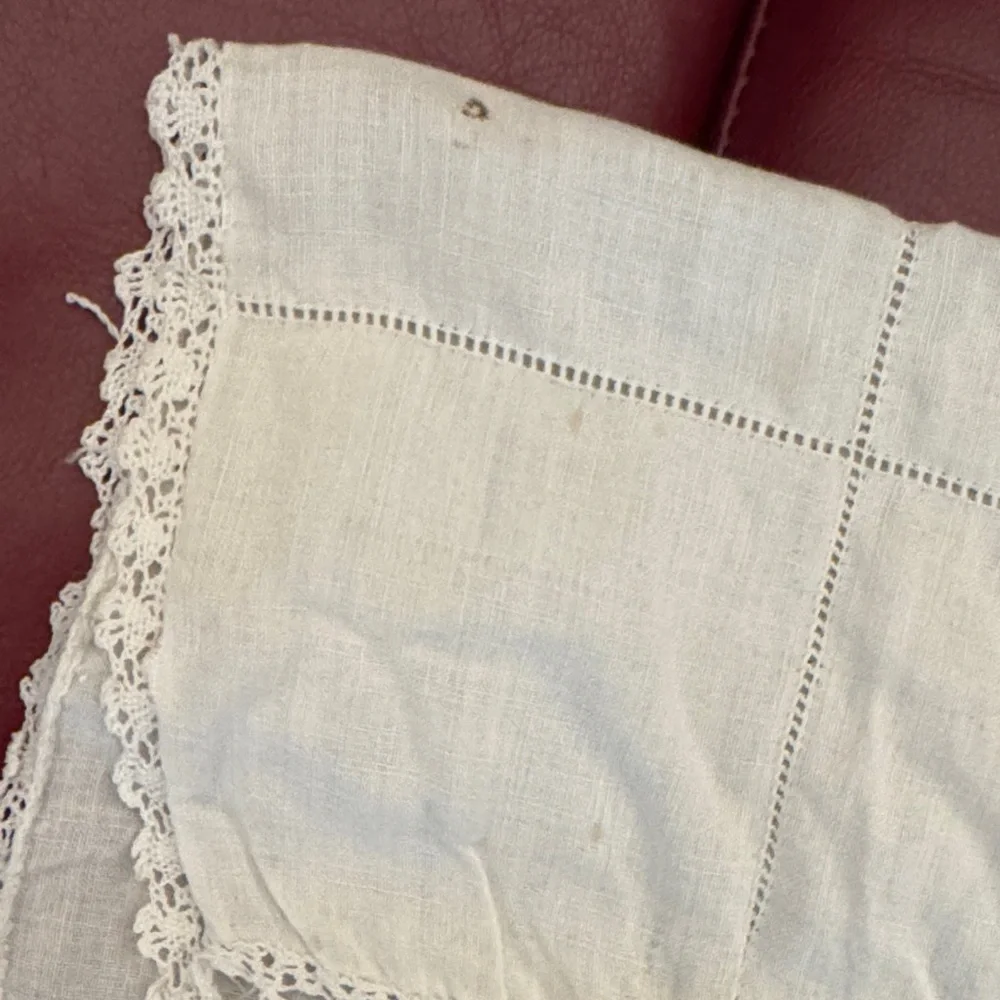 Elegant Lace Table Runners in Cream and White